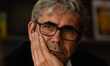 Professeur Régis Aubry